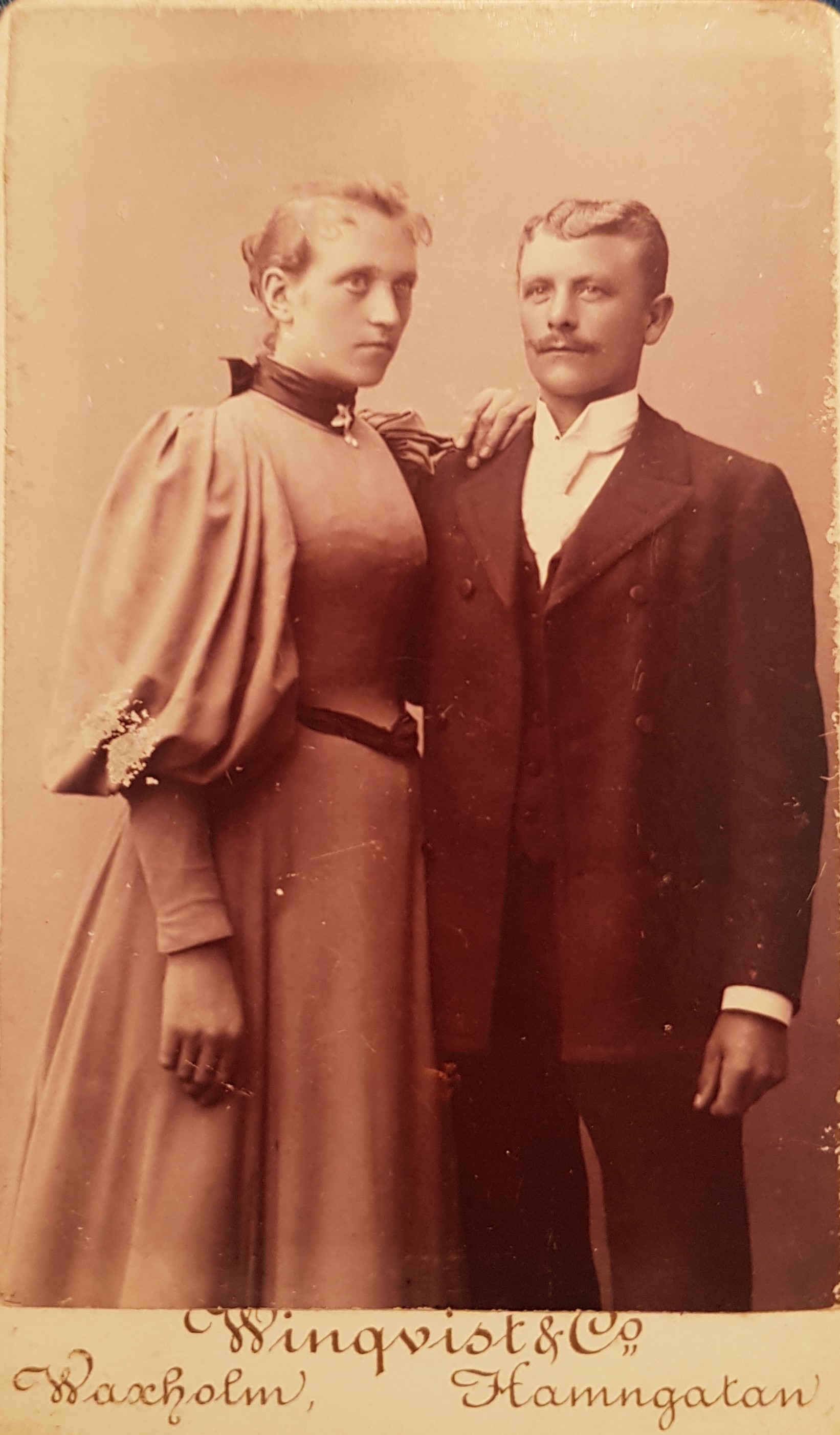 dop_broumlllop_begravning_mm_1901-09-15_gustaf_&gerda_granath.jpg